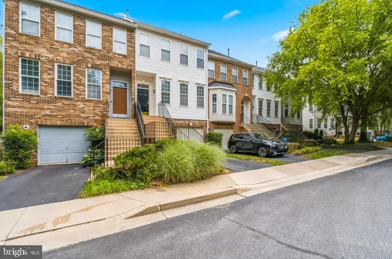9175 Carriage House Ln, Columbia, MD 21045 - #3