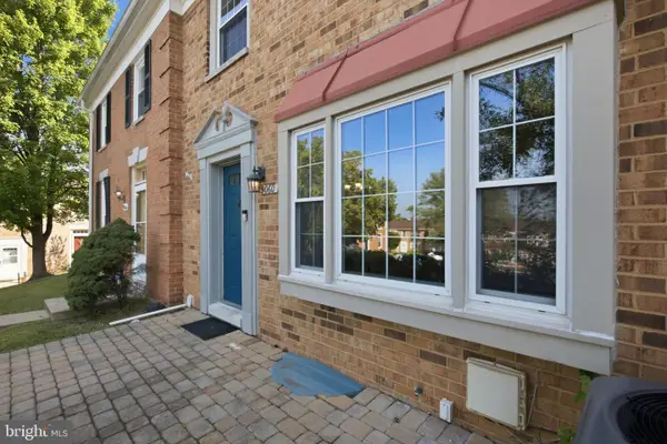 9060 Moonshine Hollow #b, LAUREL, MD 20723