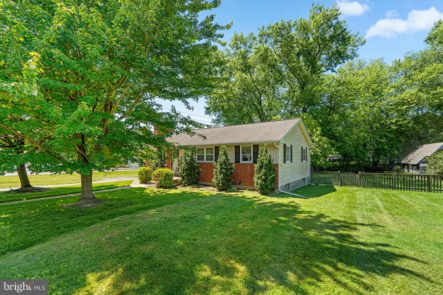 9264 Marydell Rd, Ellicott City, MD 21042 - #3