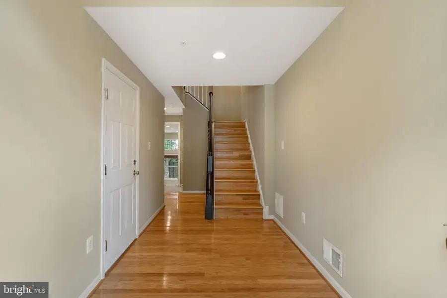 8866 Montjoy Pl, Ellicott City, MD 21043 - #2