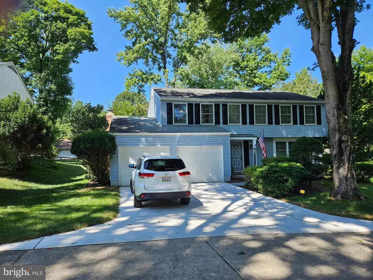 7026 Deepage Dr, Columbia, MD 21045 - #1