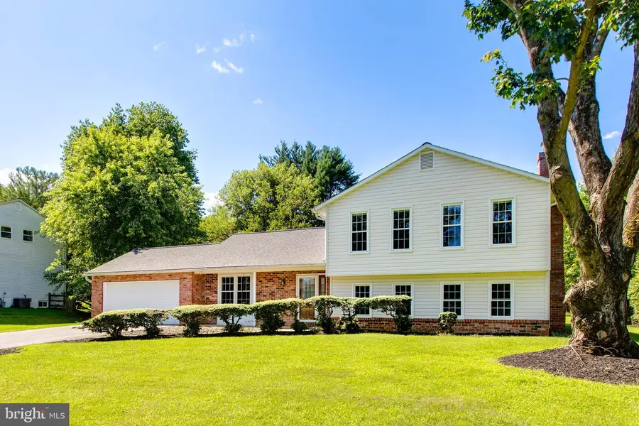 10037 Century Dr, Ellicott City, MD 21042 - #3