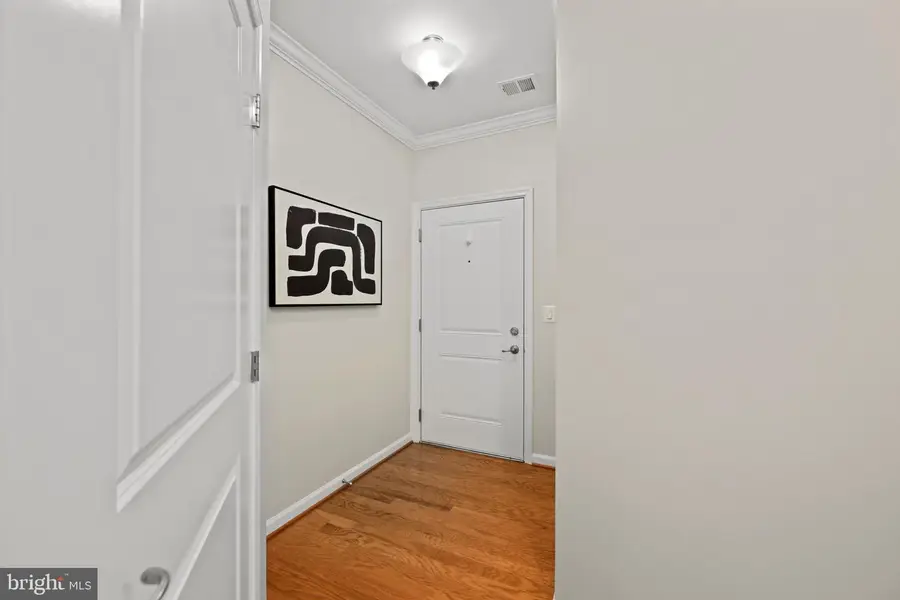 2121 John Stuart Rd #e, Marriottsville, MD 21104 - #3