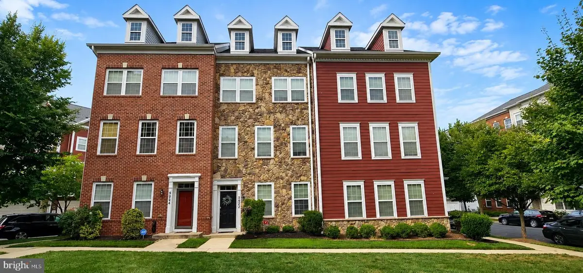 5922 Logans Way, Ellicott City, MD 21043 - #1