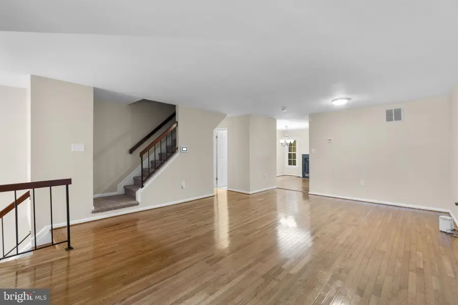 7465 Swan Point Way #4-8, Columbia, MD 21045 - #3