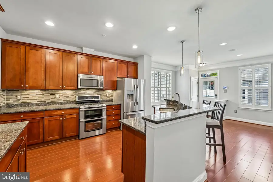 5710 Rosanna Pl, Ellicott City, MD 21043 - #2