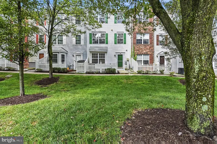 8922 Mallard Ct, Columbia, MD 21045 - #2