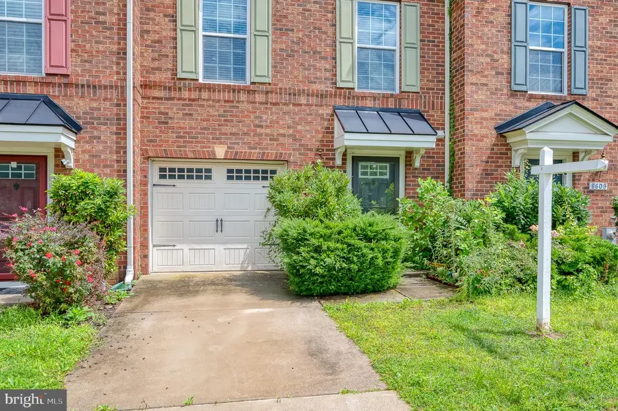 8607 Enoch Pratt Dr, Ellicott City, MD 21043 - #2