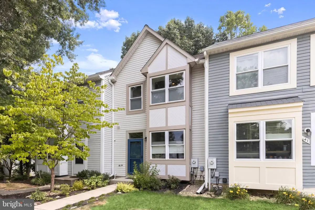 9539 Clocktower Ln, Columbia, MD 21046 - #1