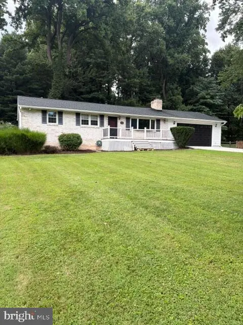 10782 W Crestview Ln, LAUREL, MD 20723