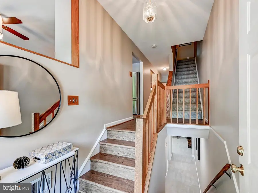 8927 Skyrock Ct, Columbia, MD 21046 - #3