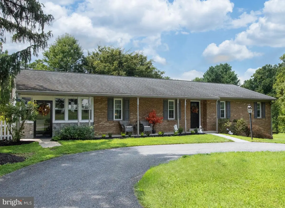 4356 Linthicum Rd, Dayton, MD 21036 - #1
