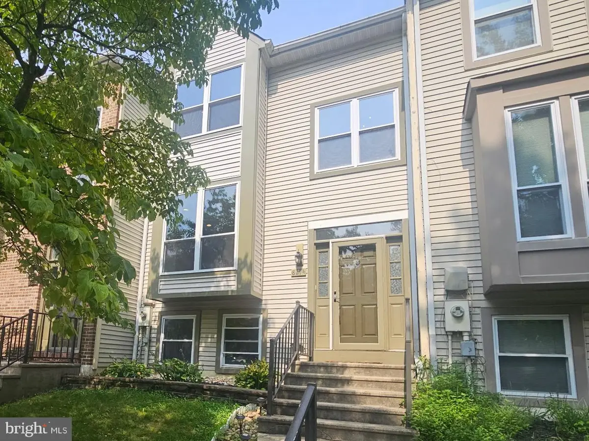 8214 Tall Trees Ct, Ellicott City, MD 21043 - #1