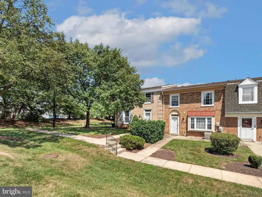 9035 N Laurel Rd #f, Laurel, MD 20723 - #3