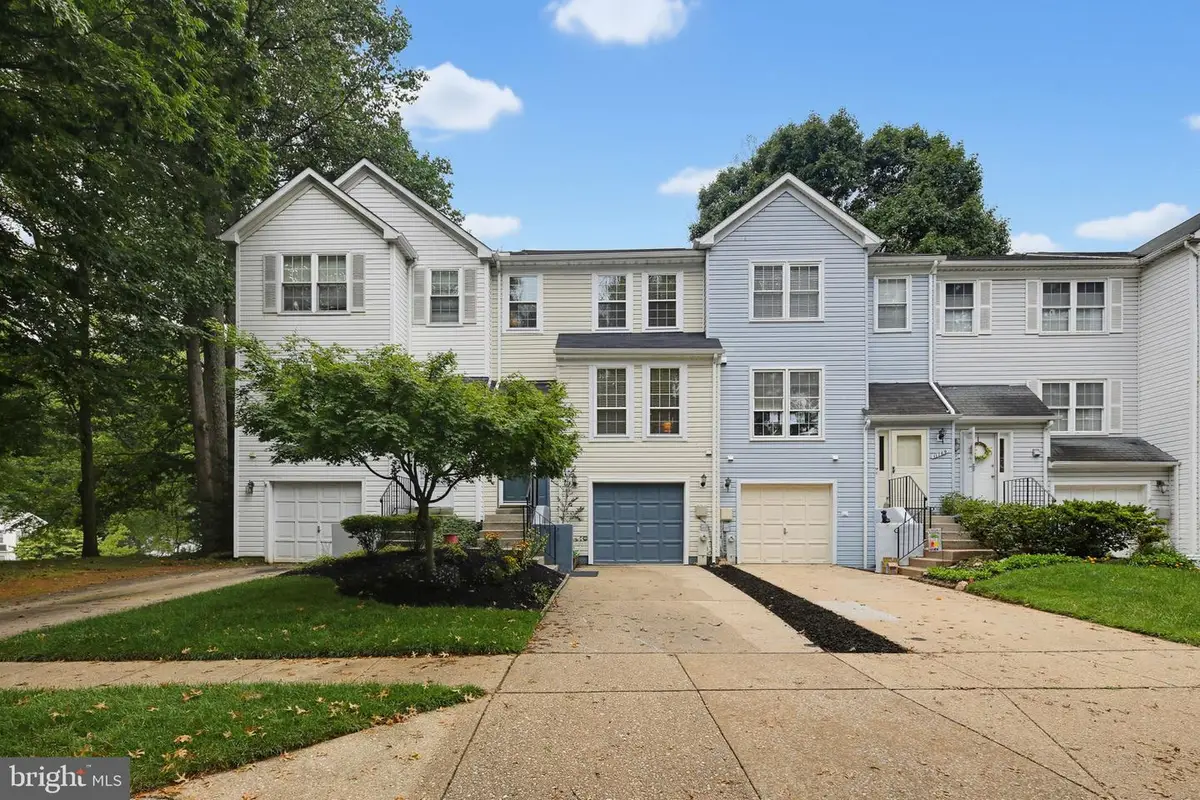 11767 Stonegate Ln, Columbia, MD 21044 - #1