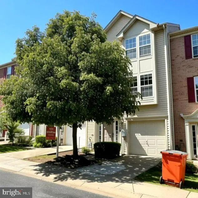 7226 Maidstone Pl #235, Elkridge, MD 21075 - #2