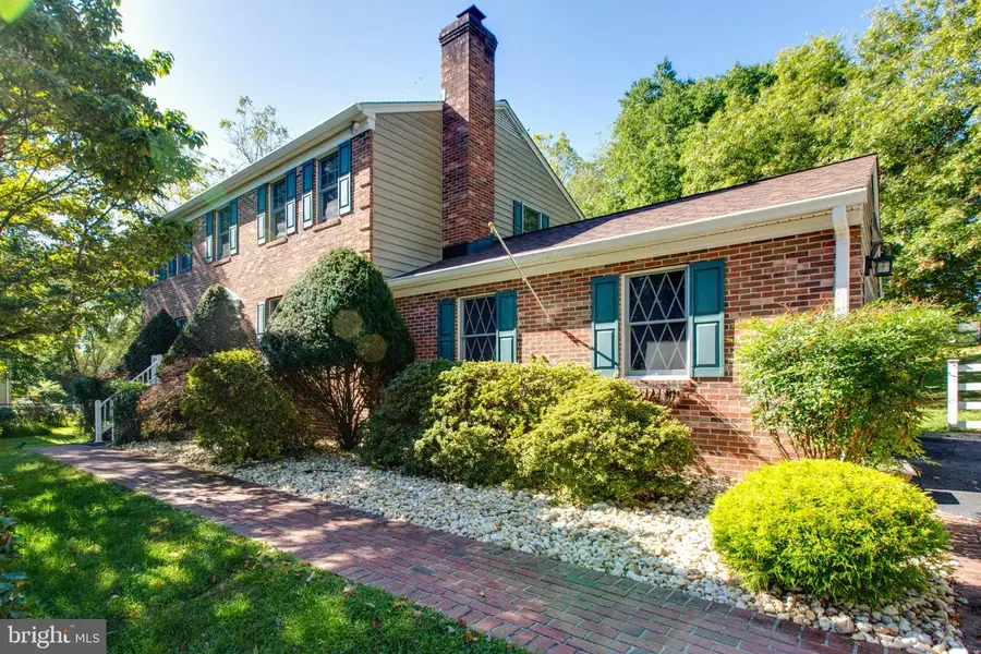 9717 Cypressmede Dr, Ellicott City, MD 21042 - #3