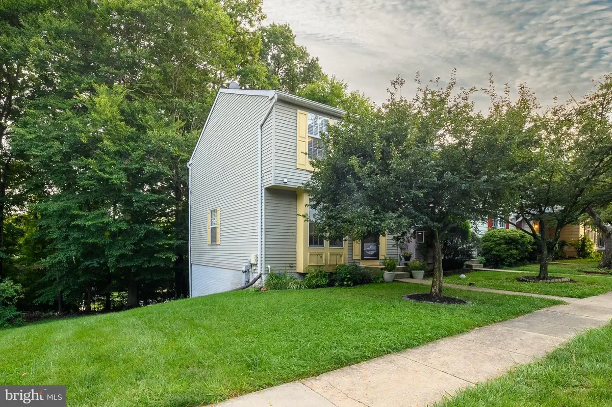 9568 Donnan Castle Ct, Laurel, MD 20723 - #1