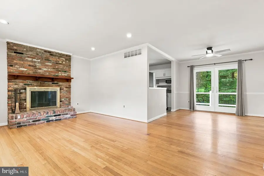 9902 Evergreen Ave, Columbia, MD 21046 - #3