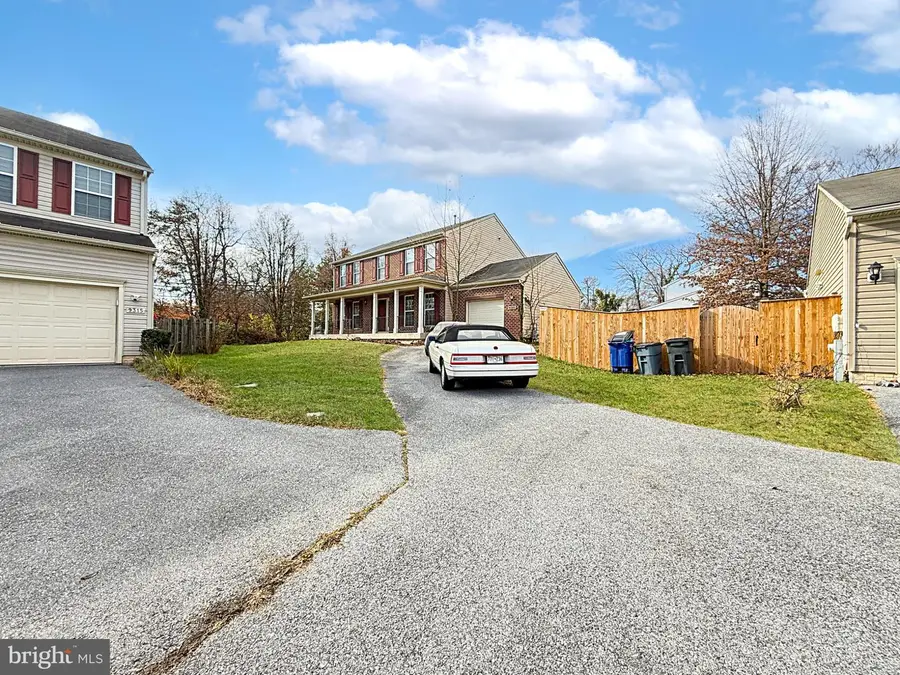 9319 Holly Brothers Ct, Laurel, MD 20723 - #2