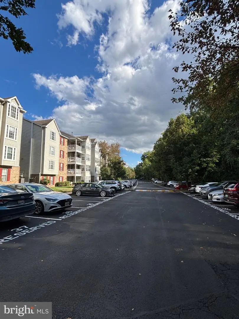 6320 Bayberry Ct #903, Elkridge, MD 21075 - #3