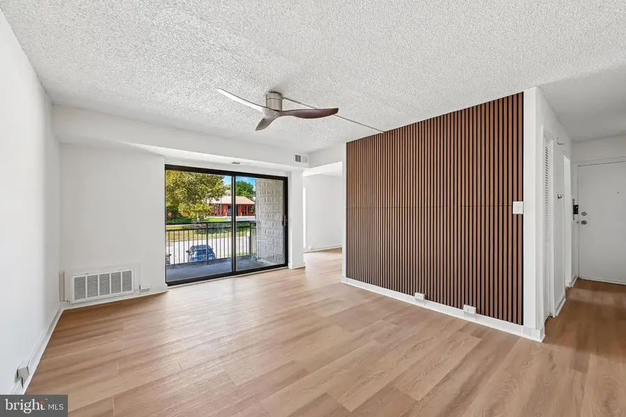 5911 Tamar Dr #8, Columbia, MD 21045 - #3