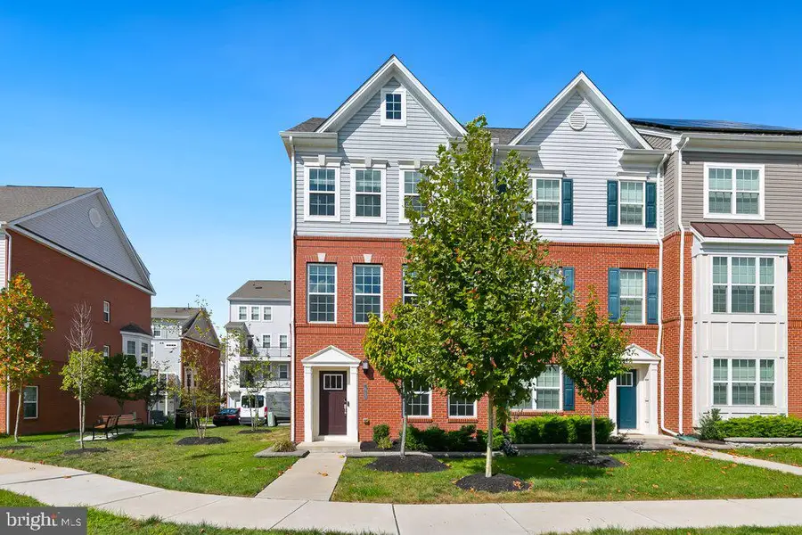 7969 Blue Stream Dr, Elkridge, MD 21075 - #2