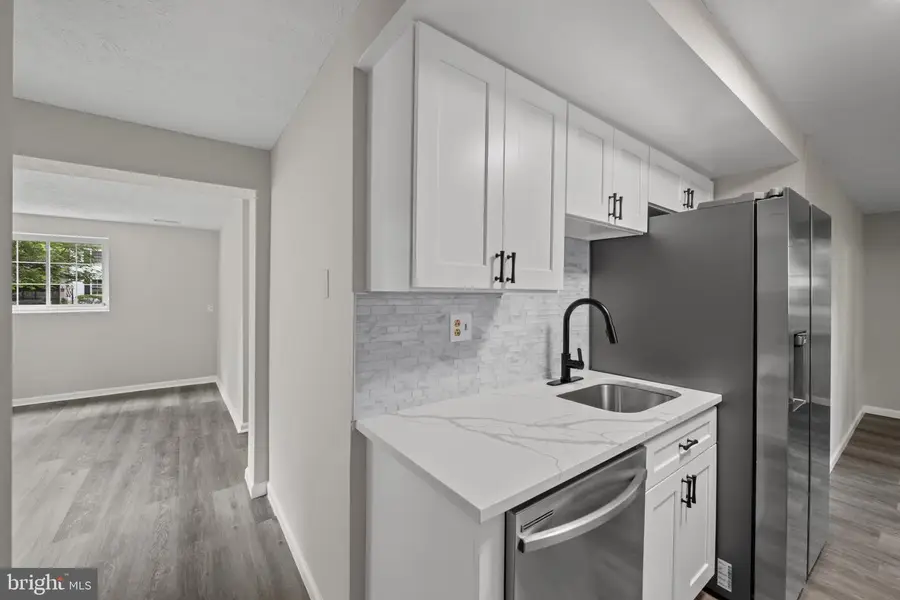 6490 Barchink Pl, Columbia, MD 21045 - #3