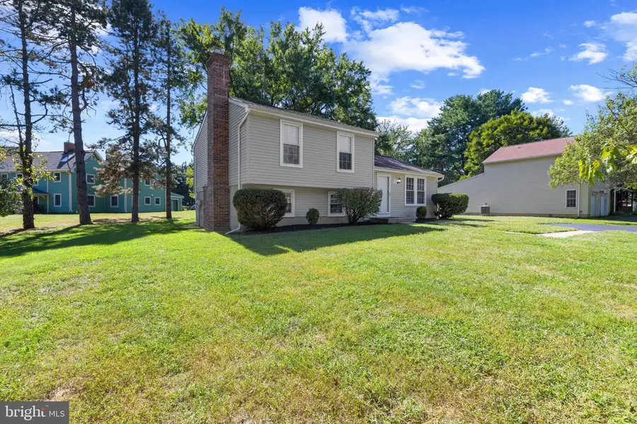 5586 Hunting Horn Drive Dr, Ellicott City, MD 21043 - #2