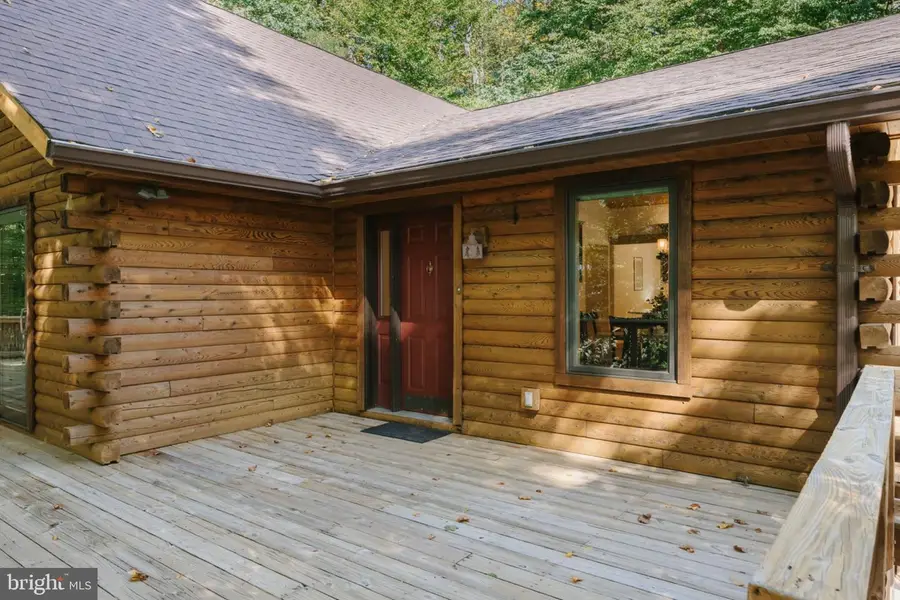 4667 Beechwood Rd, Ellicott City, MD 21043 - #3