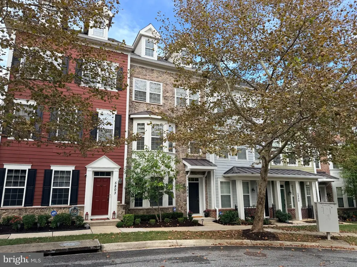 5805 Richards Valley Rd, Ellicott City, MD 21043 - #1