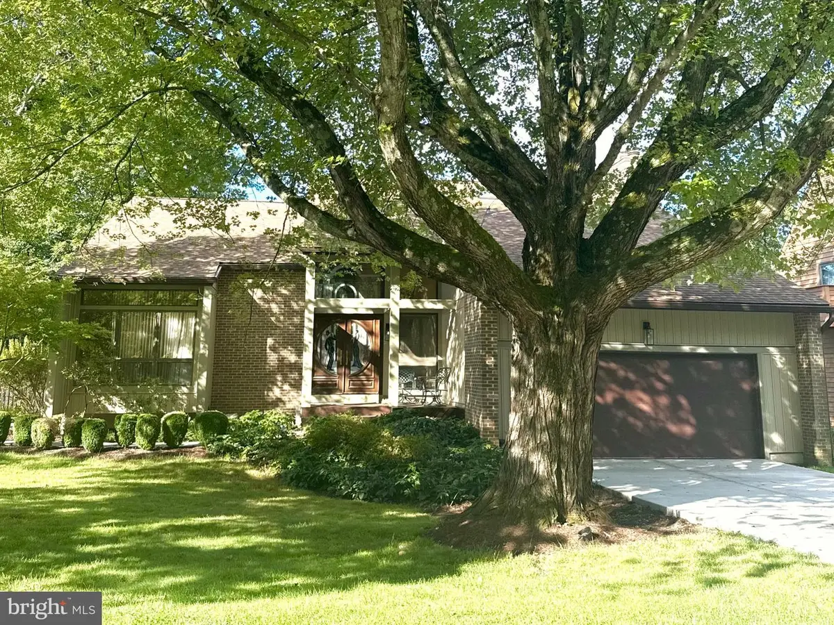 6184 Llanfair Dr, Columbia, MD 21044 - #1