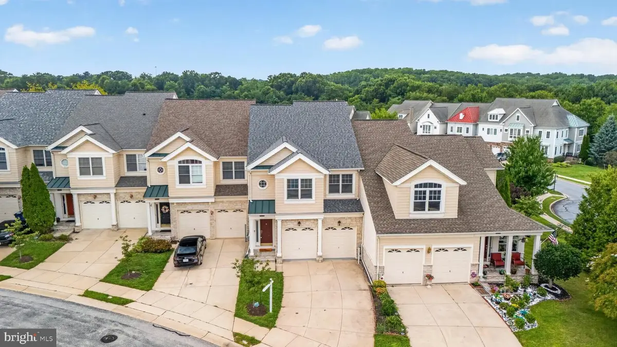 8702 Timber Oak Ln, Laurel, MD 20723 - #1