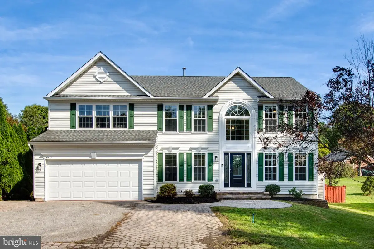6717 Lowes Ln, Elkridge, MD 21075 - #1