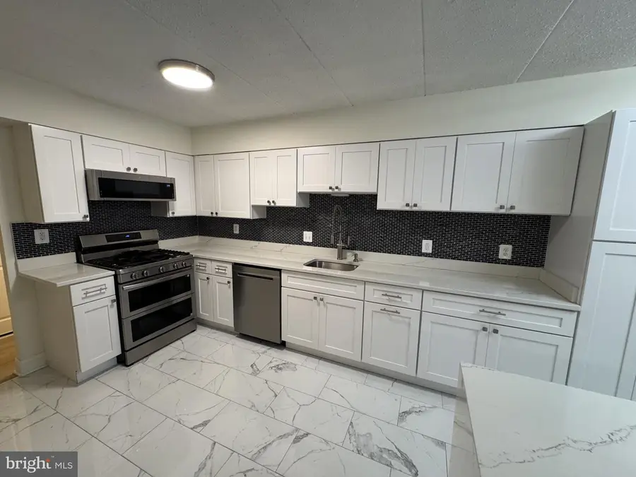 5679 Harpers Farm Rd #d, Columbia, MD 21044 - #3