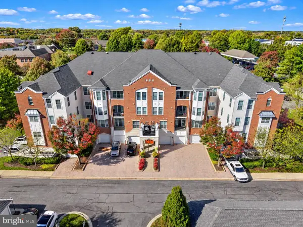 5910 Great Star Drive #304, CLARKSVILLE, MD 21029
