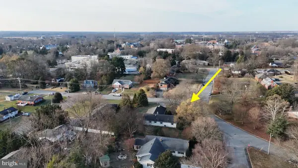 303 Cedar St, CHESTERTOWN, MD 21620