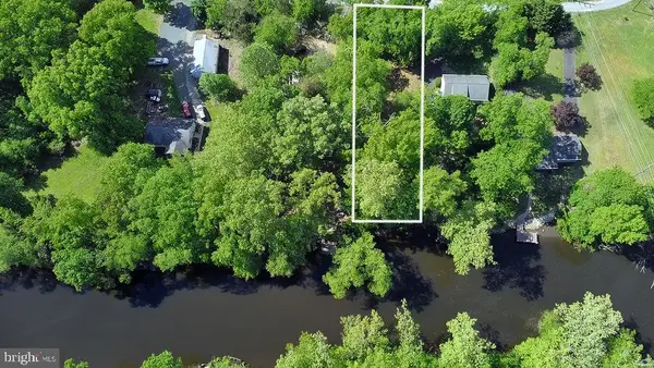 River Bend Ln, MILLINGTON, MD 21651