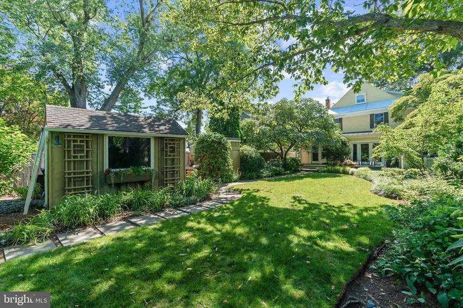 210 N Queen St, Chestertown, MD 21620 - #2