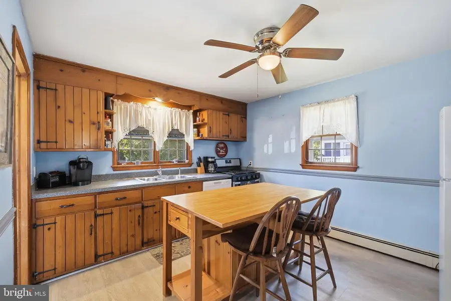 5686 S Main St, Rock Hall, MD 21661 - #3