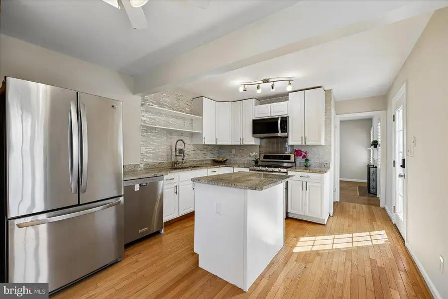 3201 Ferndale St, Kensington, MD 20895 - #3