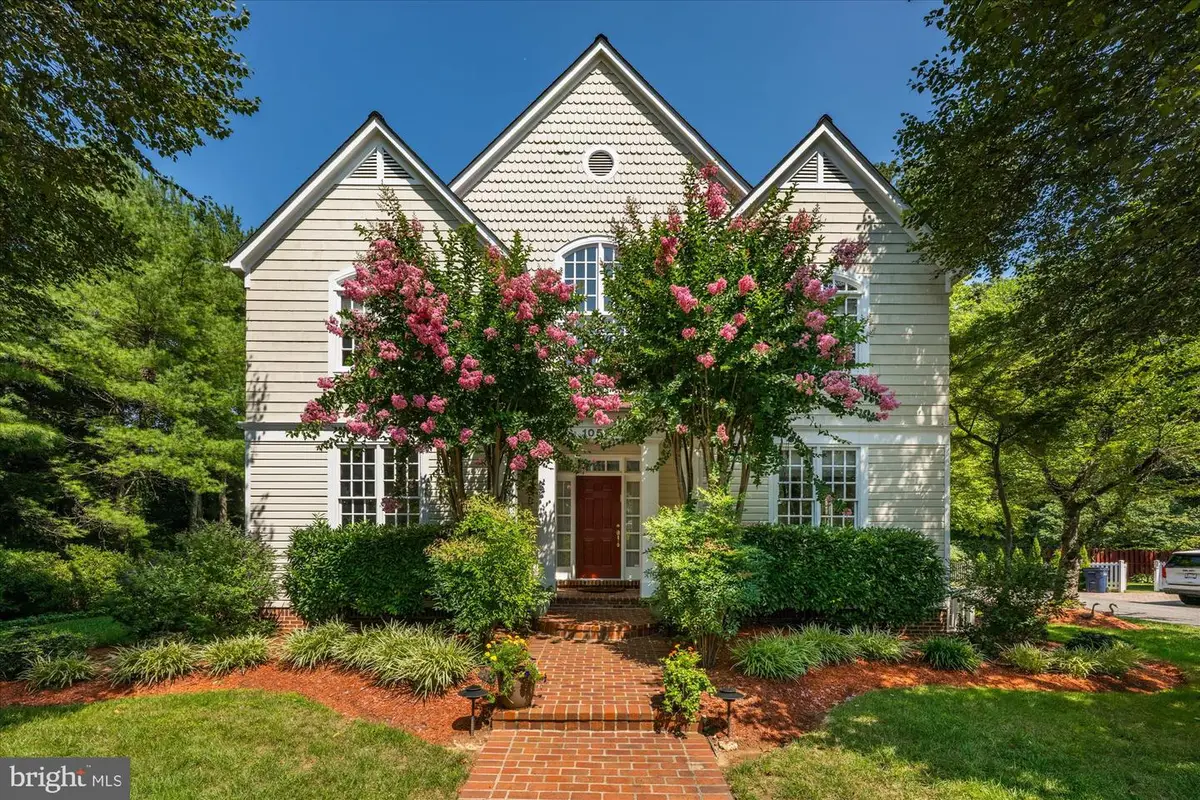 10515 Democracy Ln, Rockville, MD 20854 - #1