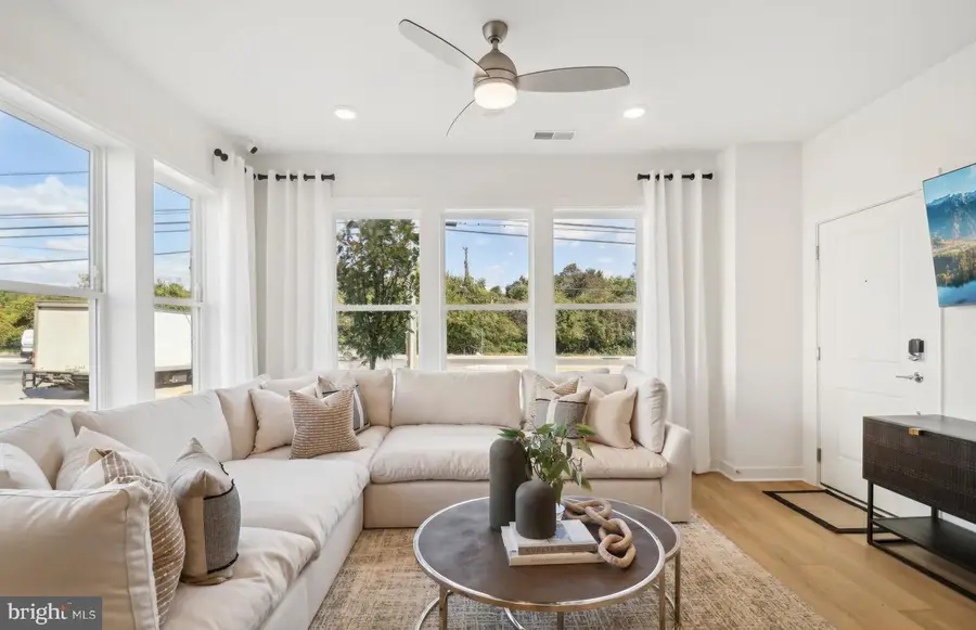 16144 Frederick Rd, Rockville, MD 20850 - #2