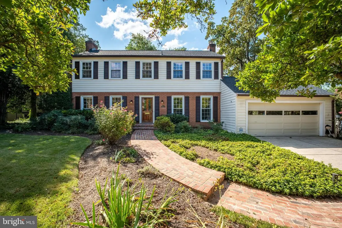 6224 Goodview St, Bethesda, MD 20817 - Image #1