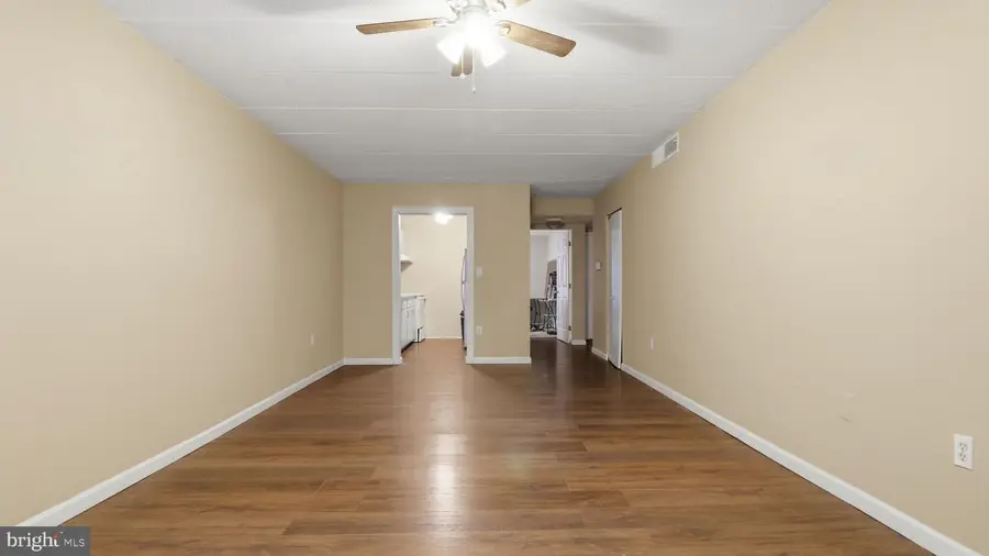 3301 Hewitt Ave #204, Silver Spring, MD 20906 - Image #2