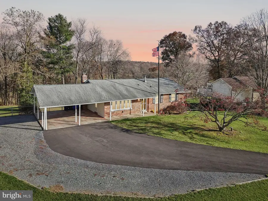 21 Garfield Ct, Gaithersburg, MD 20882 - Image #3