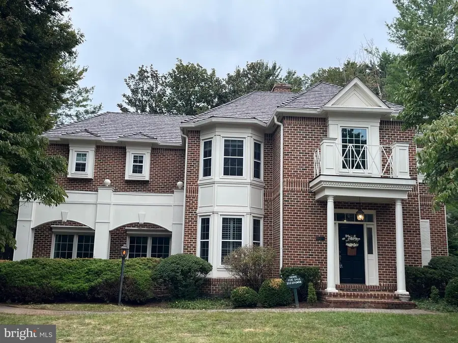 1 Town Gate Ct, Bethesda, MD 20817 - Image #2