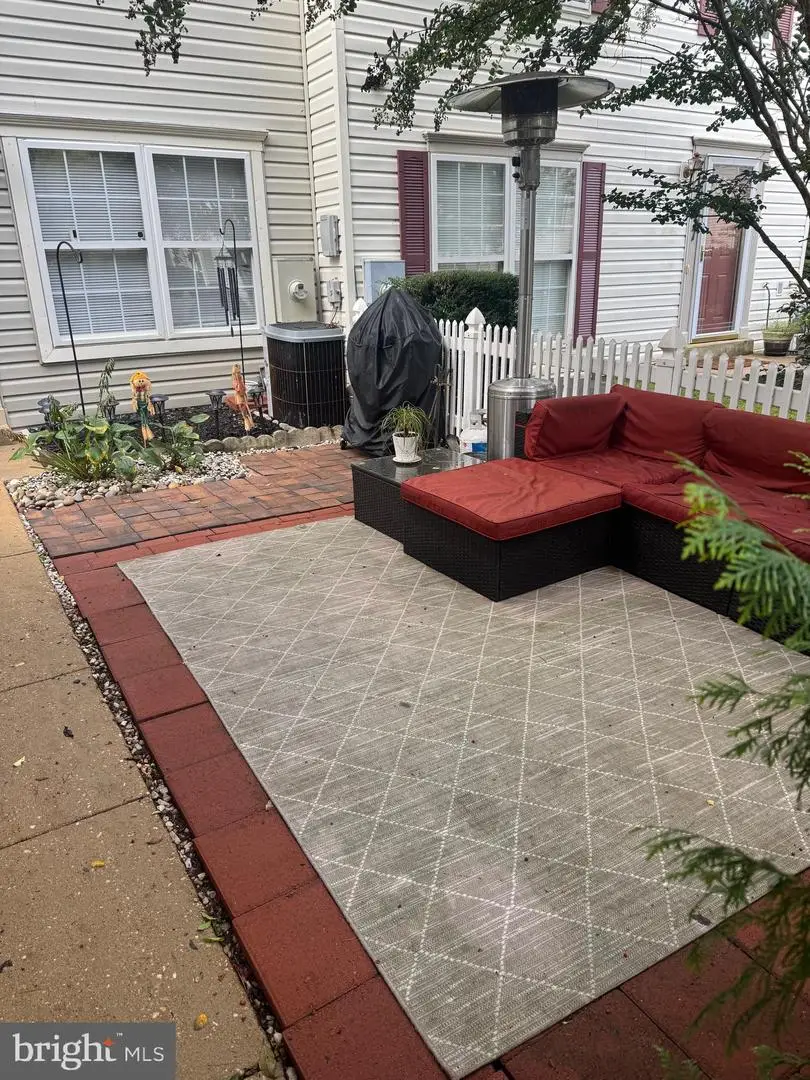 13839 Crosstie Dr, Germantown, MD 20874 - Image #2