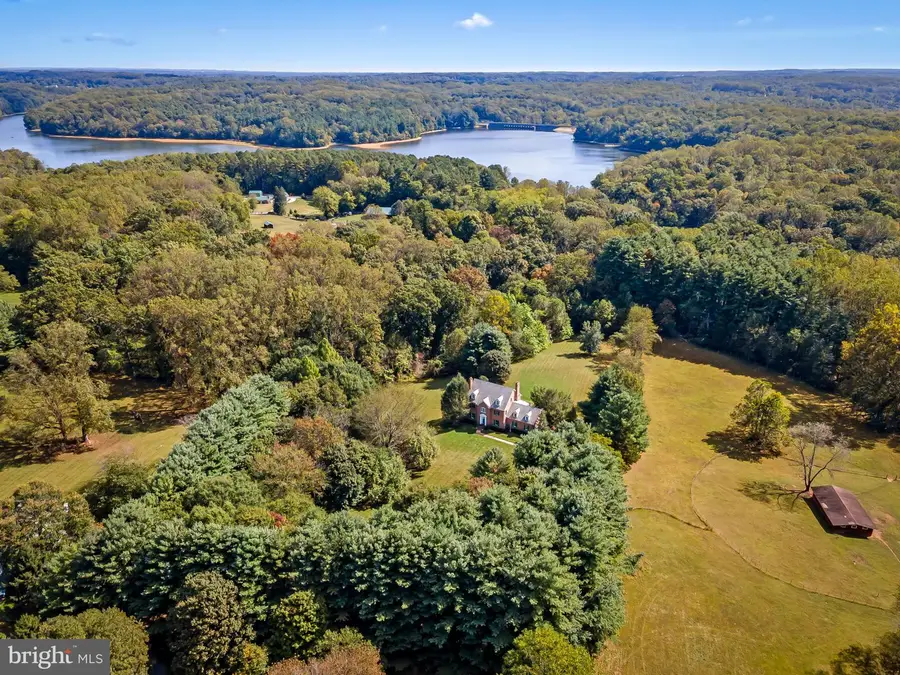 660 Greenbridge Rd, Brookeville, MD 20833 - Image #2