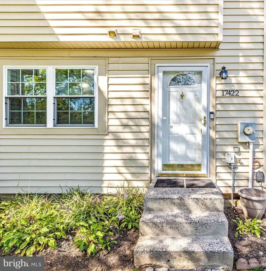 17422 Hughes Rd, Poolesville, MD 20837 - Image #2